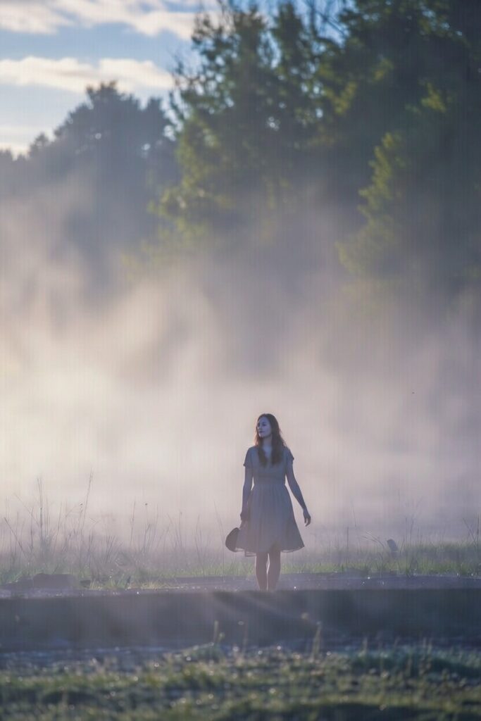 essoa em paz após parar de pensar em uma pessoa e integrar emocionalmente uma conexão espiritual profunda